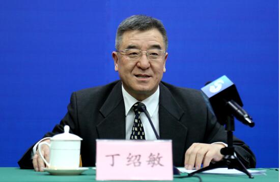 省政府新闻办举行新闻发布会，解读《关于深化产教融合推进新旧动能转换的实施意见》