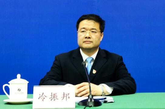 省政府新闻办举行新闻发布会，解读《中共山东省委关于贯彻<2018-2022年全国干部教育培训规划>的实施意见》