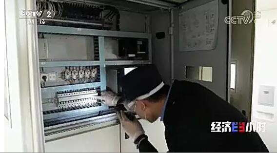 16天才见一面!这对情侣微信聊得最多的是……