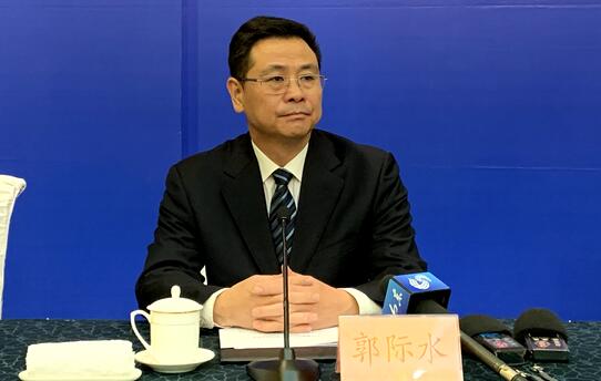 省政府新闻办举行新闻发布会，介绍山东省取消公立医疗机构医用耗材加成调整医疗服务价格及相关政策情况