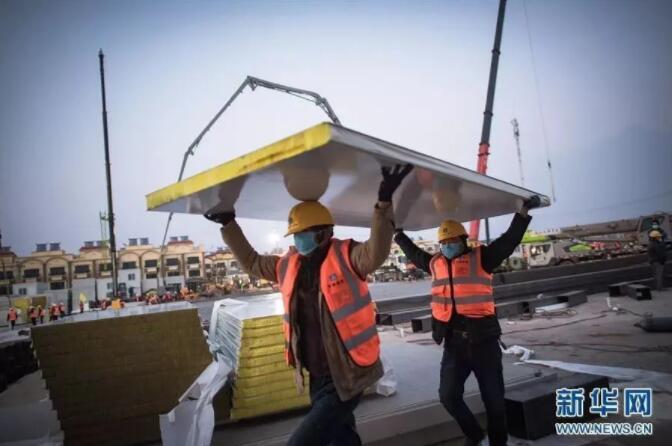 火神山里没有“山” ，但有“山”一样的他们！