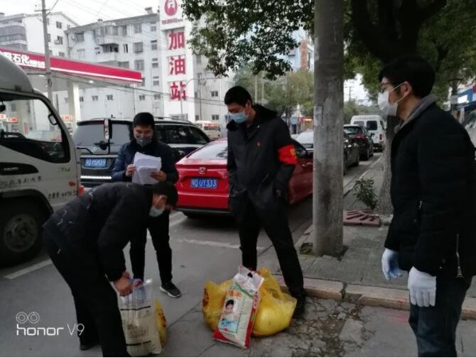 法院“门诊大夫”抗疫记