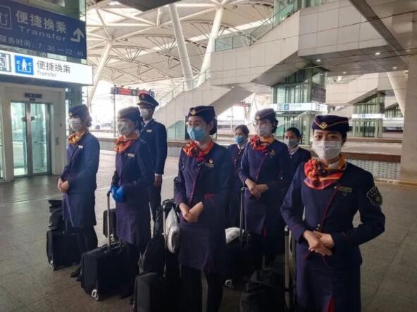 南征北战，一趟车的不同使命