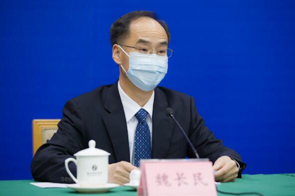 省政府举行新闻发布会，介绍加强新冠肺炎疫情防控医疗保障等工作情况