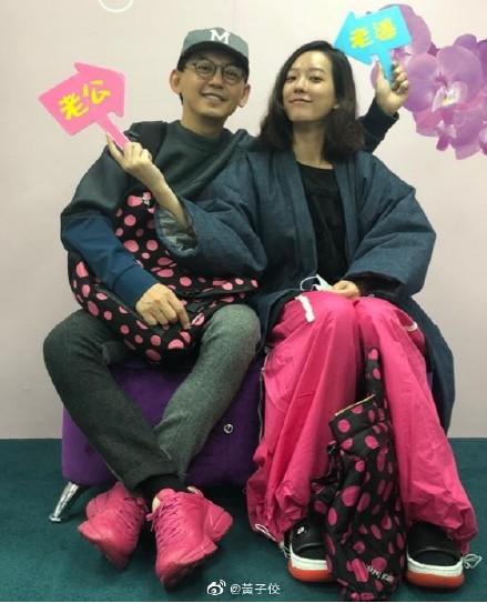 修成正果！黄子佼孟耿如登记结婚 小S曾宝仪大方发文被赞大气