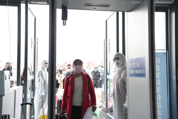 返岗！大别山老区开出多趟复工专列