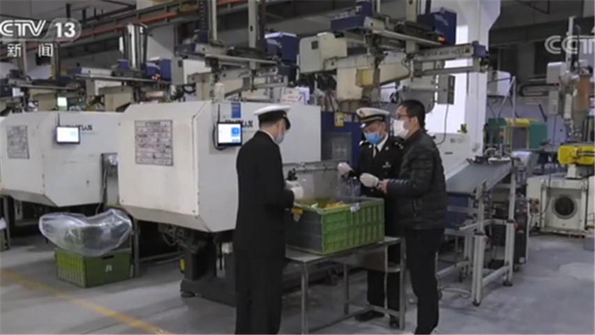 海关总署：进一步降低通关成本 促进外贸稳增长