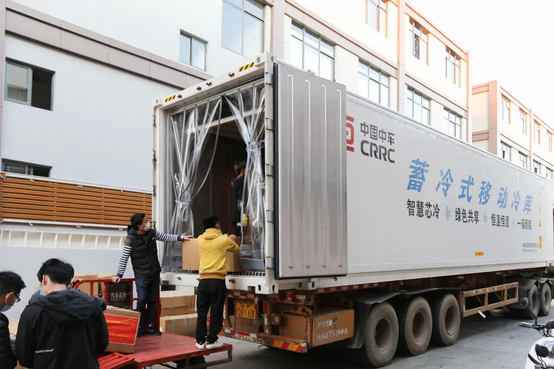 一路向北三千里，我把春天送给你