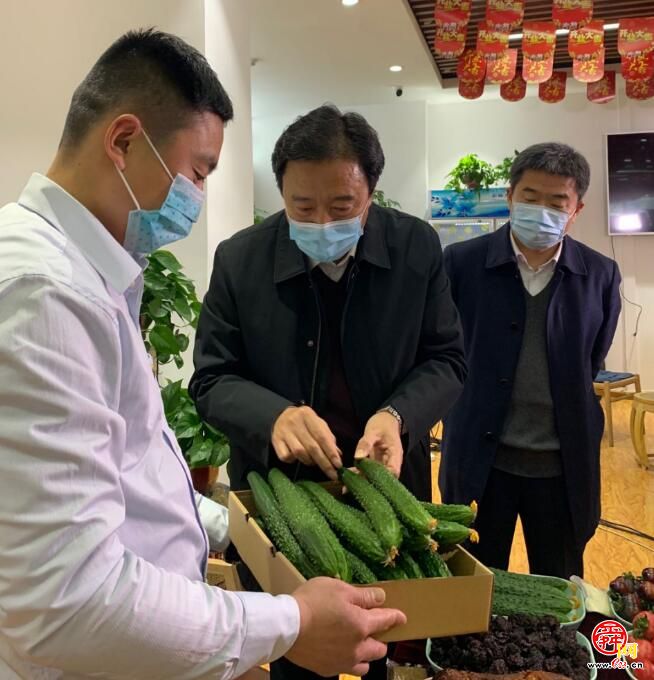 济阳区副区长直播带货 助力家乡好物上行