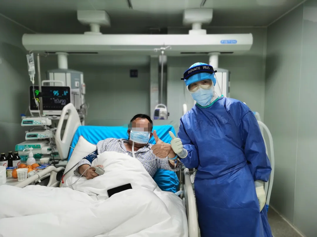 武汉战“疫”日记丨火线立功的主管护师：在这里，我们是踩着刀尖救人！