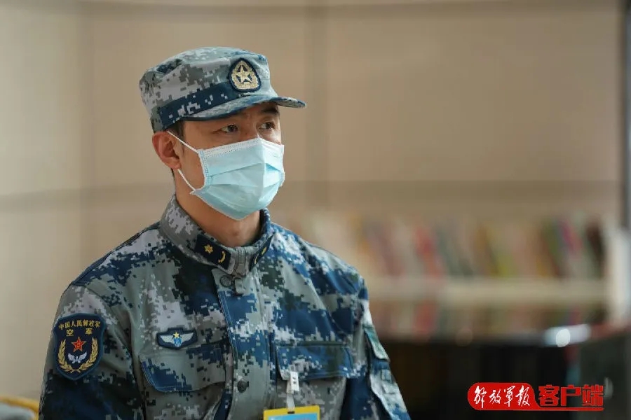 火神山医院重症医学一科宋立强：用诗记录战疫时光