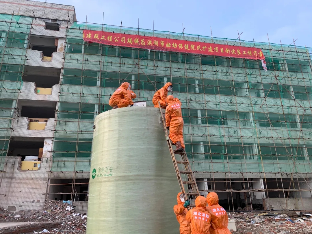 图片新闻丨湖北消防抗击疫情一线剪影