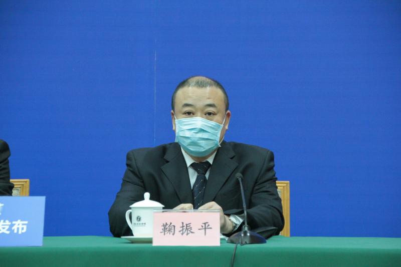 省政府新闻办举行新闻发布会,介绍统筹抓好疫情防控和重点项目建设工作情况