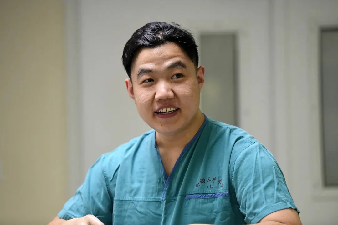 用微笑迎接未来丨白衣战士抗疫日记