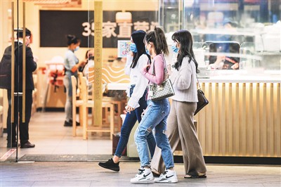 19条硬招 重燃消费引擎（锐财经·一手抓防疫 一手促发展(26)）