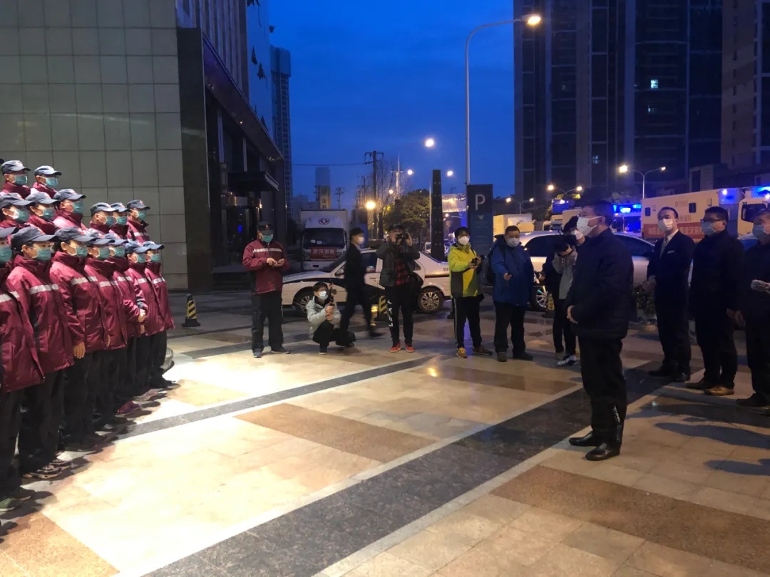 谢谢你们！平安回家！