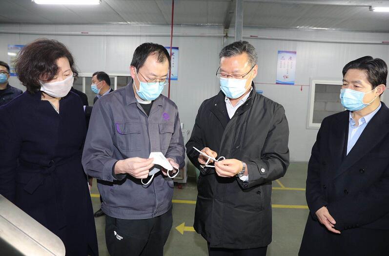 尹清忠调研圣泉集团鼓励企业做大做强 早日成为济南防疫物资生产出口龙头企业