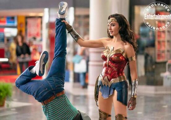 漫威《黑寡妇》撤档 美国影院可能关闭将12周