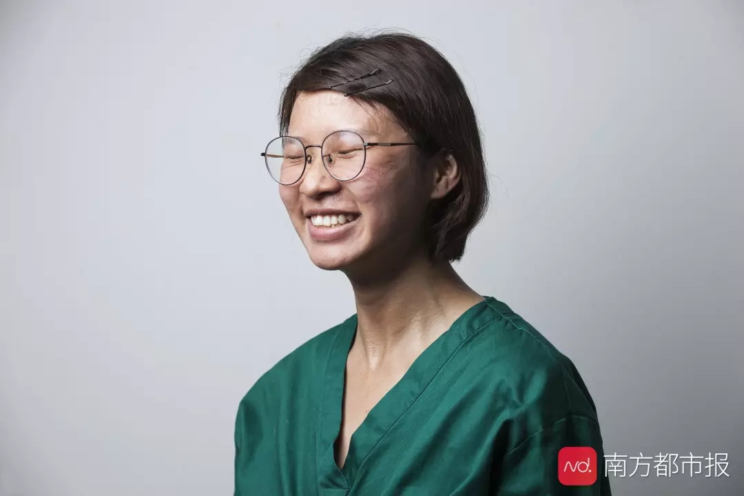 脱下白衣战袍，谁还不是个调皮的“小公主”！