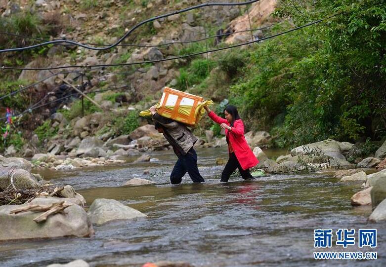 苗山脱贫影像志——春到苗寨 脱贫提速