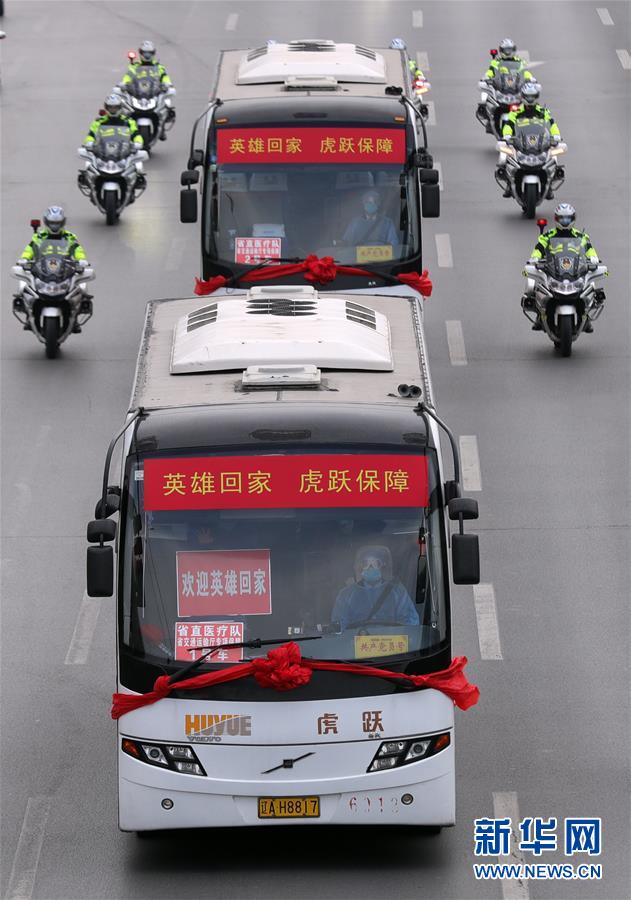 习近平总书记关切事｜给你最温暖的拥抱——保护关心爱护抗疫一线医务人员在行动