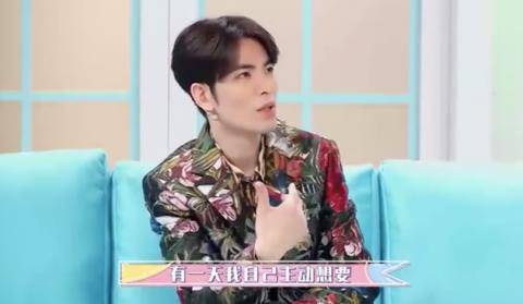 认爱了?萧敬腾疑默认与经纪人恋情 Summer比萧敬腾年长13岁