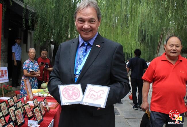 跨越9000公里!他7次来中国6次是到济南!