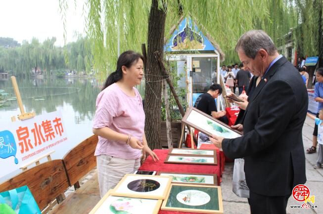 跨越9000公里!他7次来中国6次是到济南!