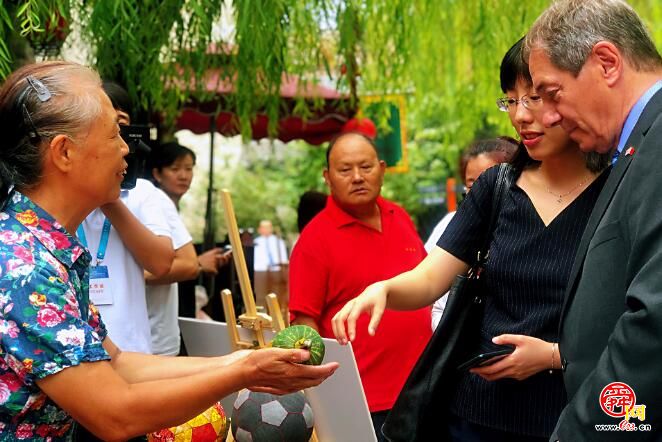 跨越9000公里!他7次来中国6次是到济南!