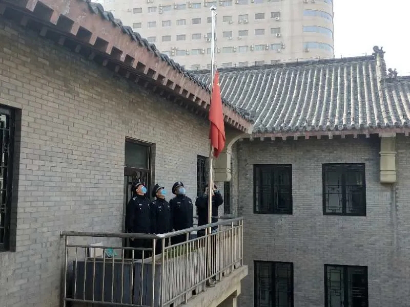 这是10点的山东,这三分钟,让我们再一次想念你们