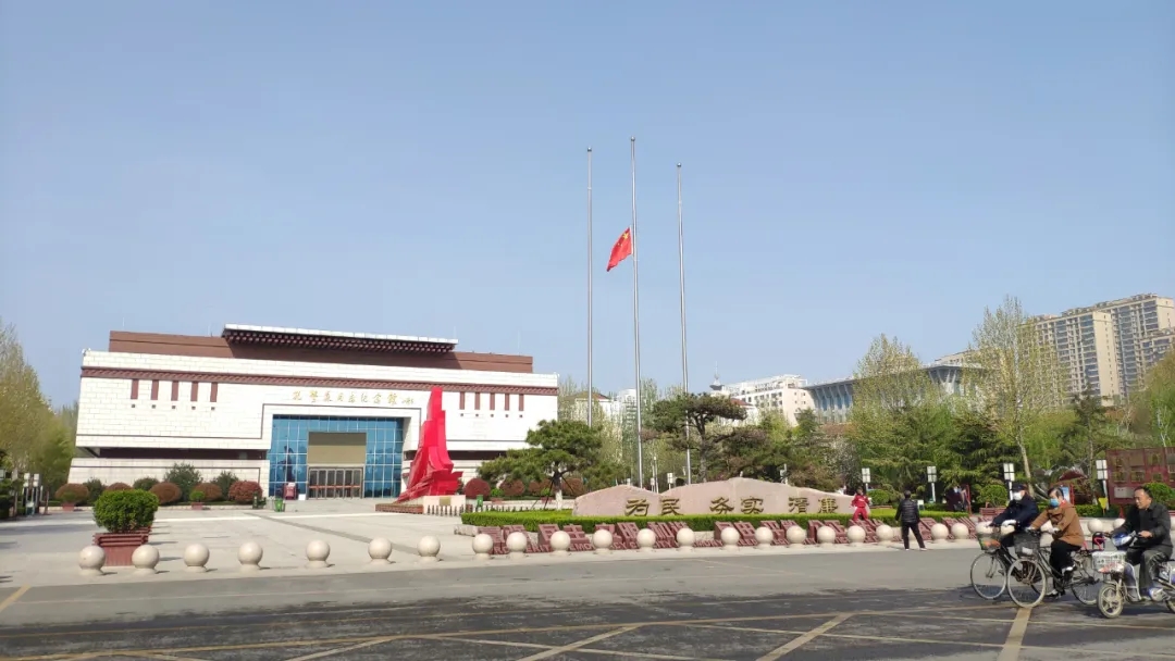 这是10点的山东,这三分钟,让我们再一次想念你们