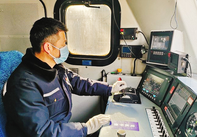 一位重载司机的心愿 