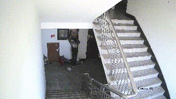 硬核女汉子！5岁女童双手叉腰三连问喝退小偷，收好这份年底防盗指南!