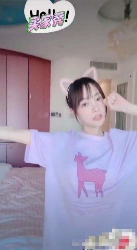 借机秀恩爱?李小璐PGone跳同款舞,这个时间点让人捉摸不透啊