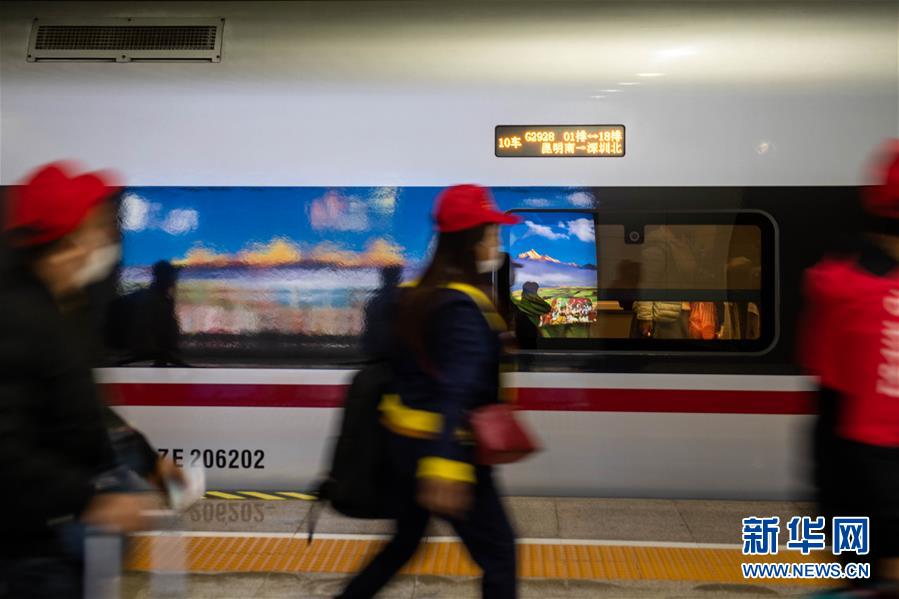 习近平总书记关切事｜让贫困劳动力端稳就业的“饭碗”——各地就业扶贫不松劲巩固脱贫成果