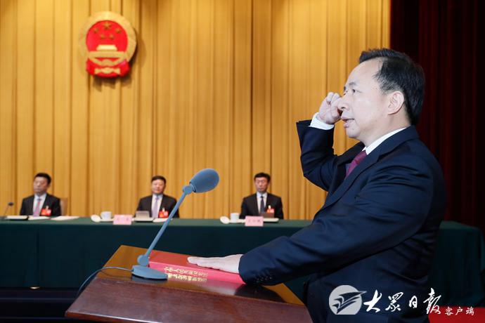 省十三届人大常委会第十九次会议举行 李干杰任山东省副省长、代理省长