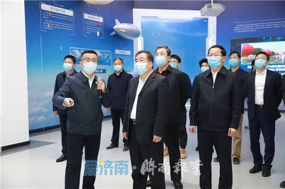 孙立成到历城区调研时强调 抢抓机遇加快推进新旧动能转换大力发展实体经济实现高质量发展