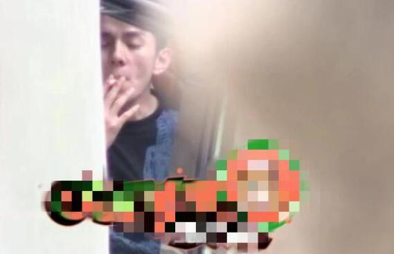李佳琦回應抽煙說了什么?李佳琦抽煙被拍是怎么回事?終于真相了!