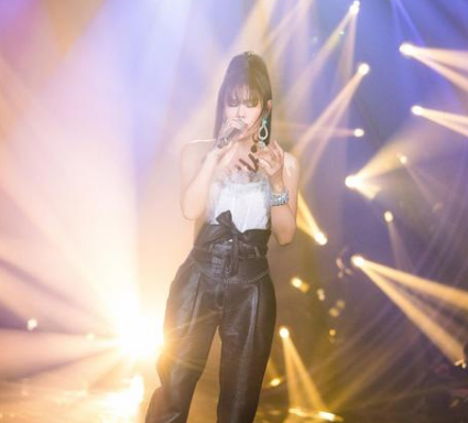 马思唯帮唱袁娅维是怎么回事?什么情况?终于真相了原来是这样!