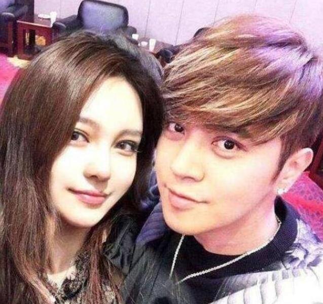 【吃瓜】周扬青宣布与罗志祥分手是怎么回事?罗志祥回应了吗?