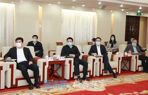 孙立成会见融创中国客人