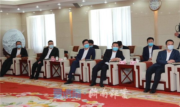 孙立成会见中建八局客人