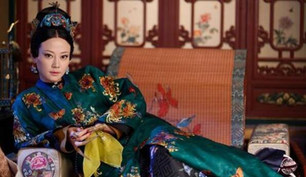 举止亲昵！谭卓结婚生子是真的吗？谭卓是谁？