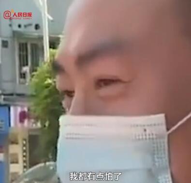 激动的心颤抖的手！孩子复课家长激动成表情包 网友：我都怕了