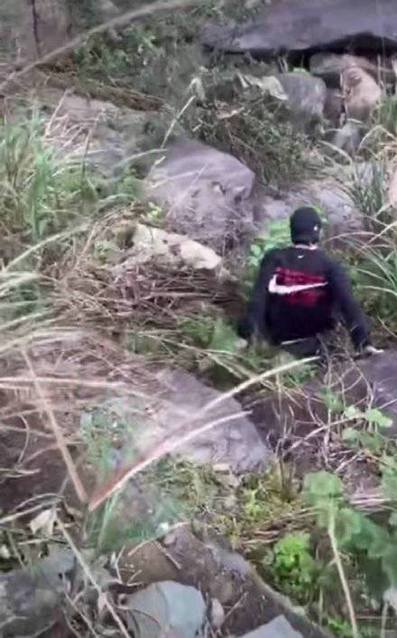 你的烊烊得意从哪来的？胖虎拍的易烊千玺前空翻车祸现场