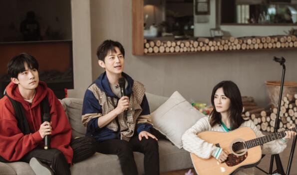 易脸震惊！杨迪模仿柯镇恶 只因杨迪来了 朋友请听好惊现百变模仿秀