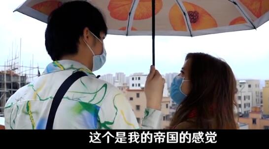 90后包租婆回应拥有400栋楼 富人的快乐竟是哪个地方都能上厕所