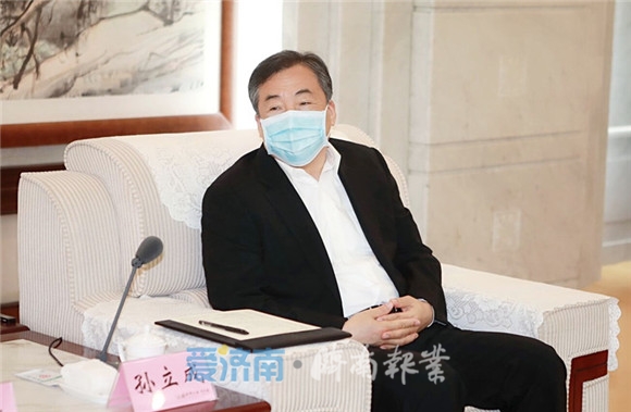 孙立成会见中交集团客人