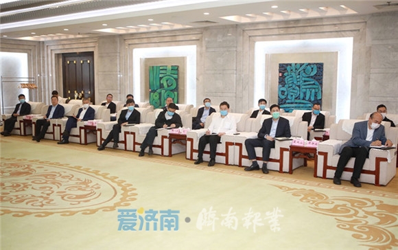 孙立成会见中交集团客人