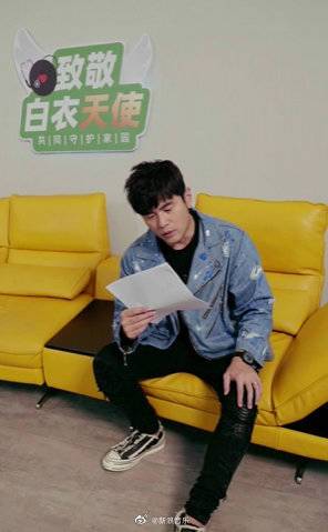 圆满了！周杰伦林俊杰合唱 地表最强双J合体果然不同凡响